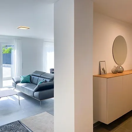 4-zimmer Wohnung, Zentral Fraenkische Schweiz, Neubau, Parkplatz, 3 Sz, 2 Bz, Grosse Terrasse